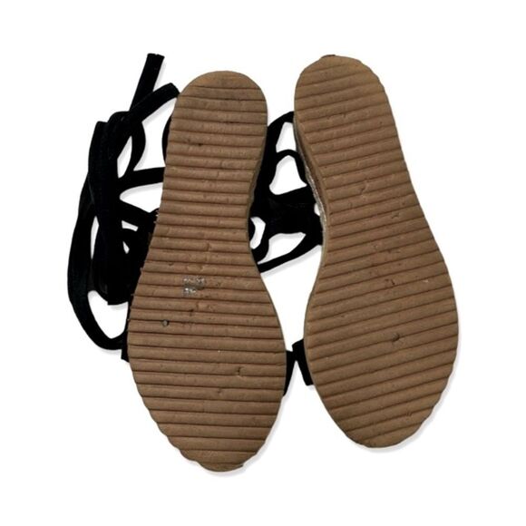 Retro Women's FRM1 Black Faux Suede Wrap-Around Strap Wedges Sandals - Picture 7 of 7